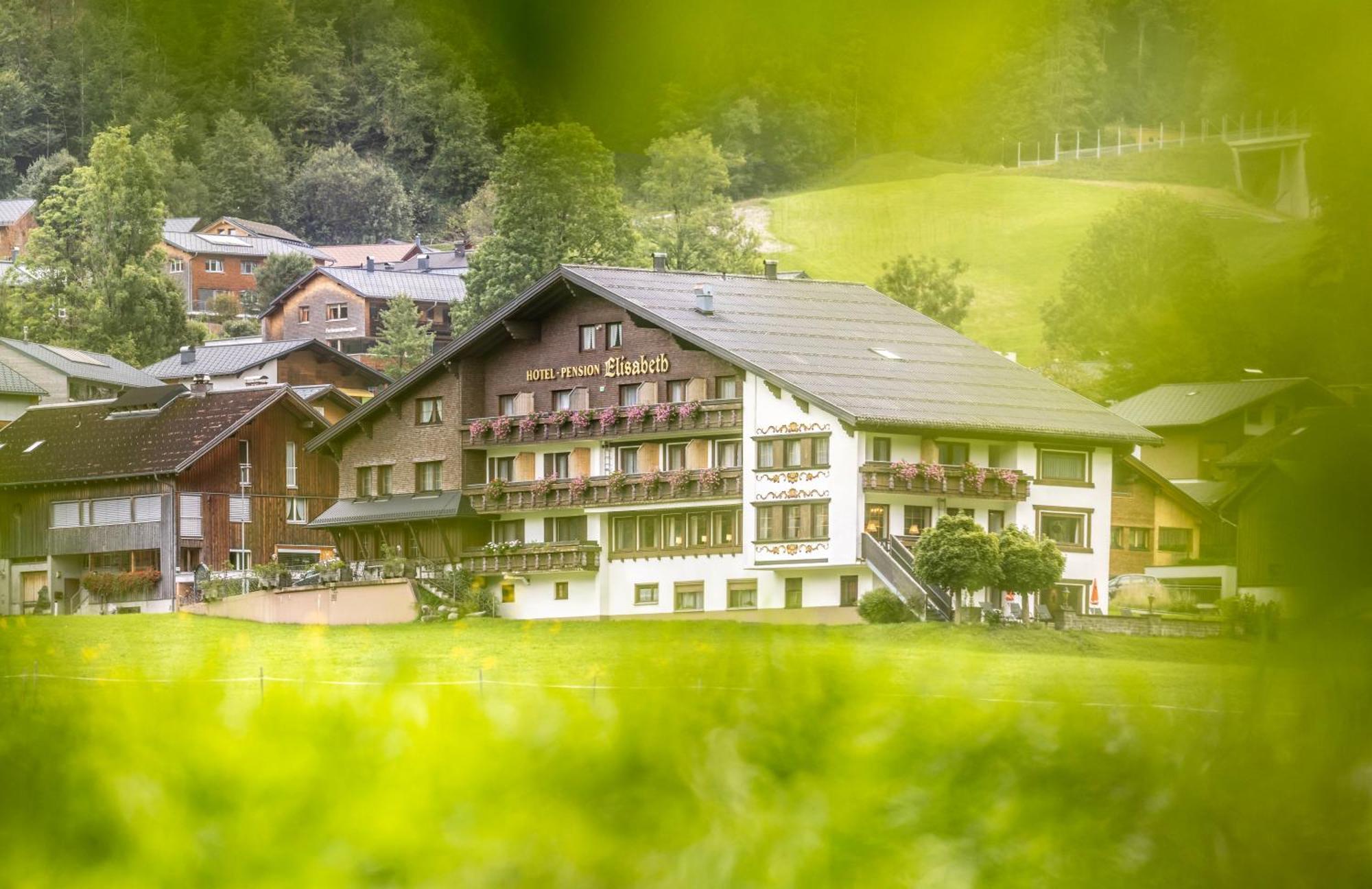 Hotel Elisabeth Schoppernau Exteriör bild